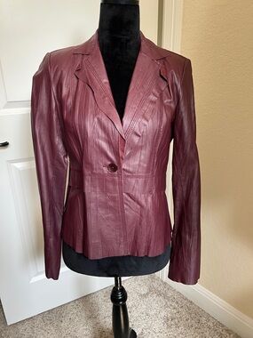 PETER NYGARD 100% leather jacket